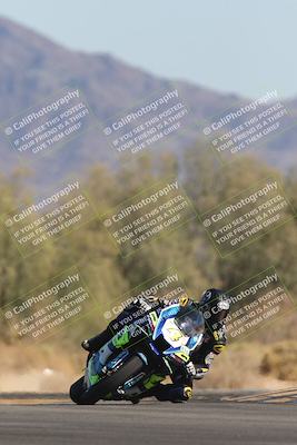 media/Oct-30-2025-Racers Edge (Thu) [[dabbdaf680]]/2-A Group/Session 5 (Turn 7)/